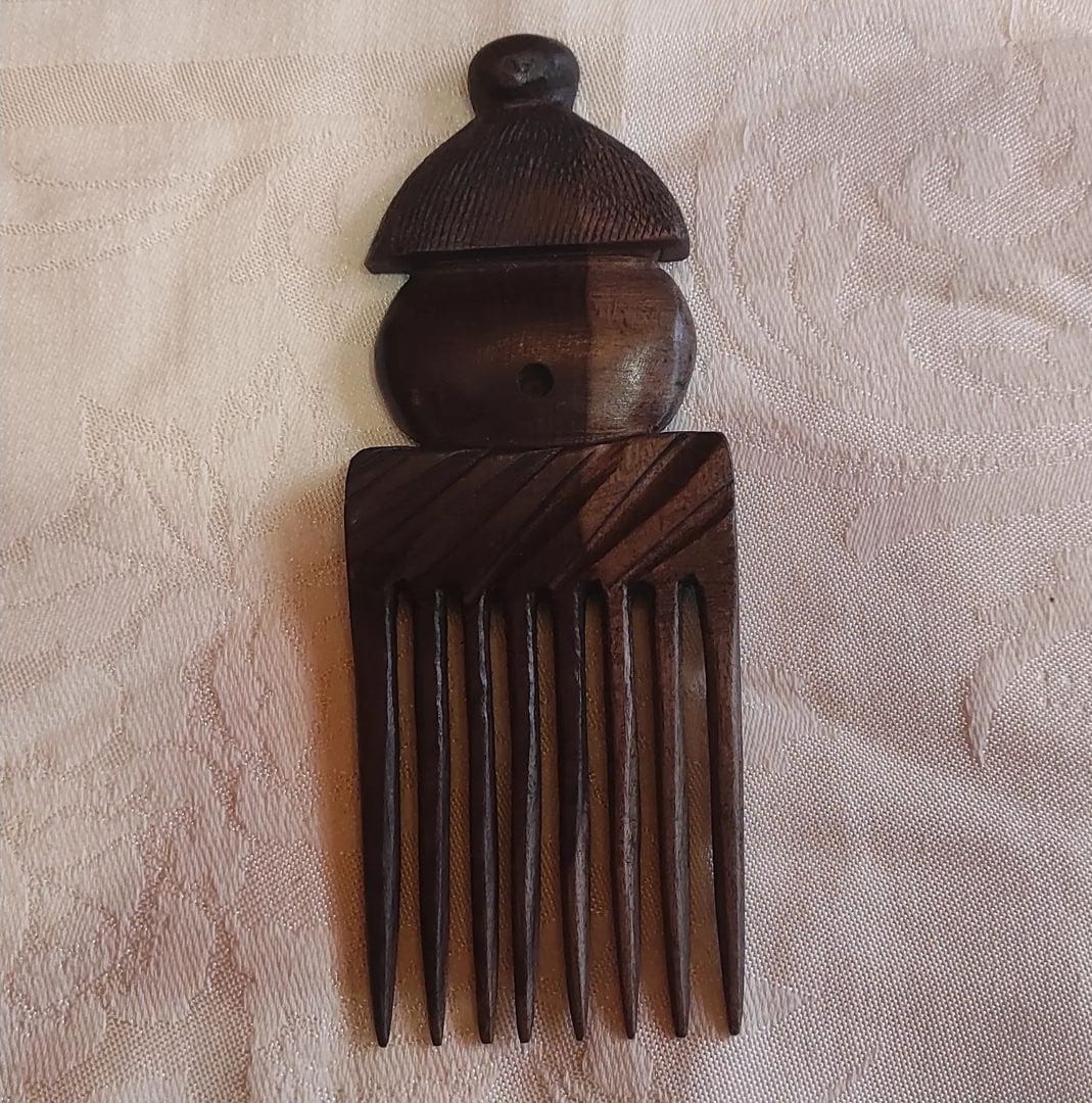 Peigne en bois